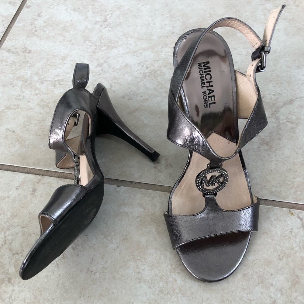 Authentic Michael Kors Leather Sandals  w/MK Logo
